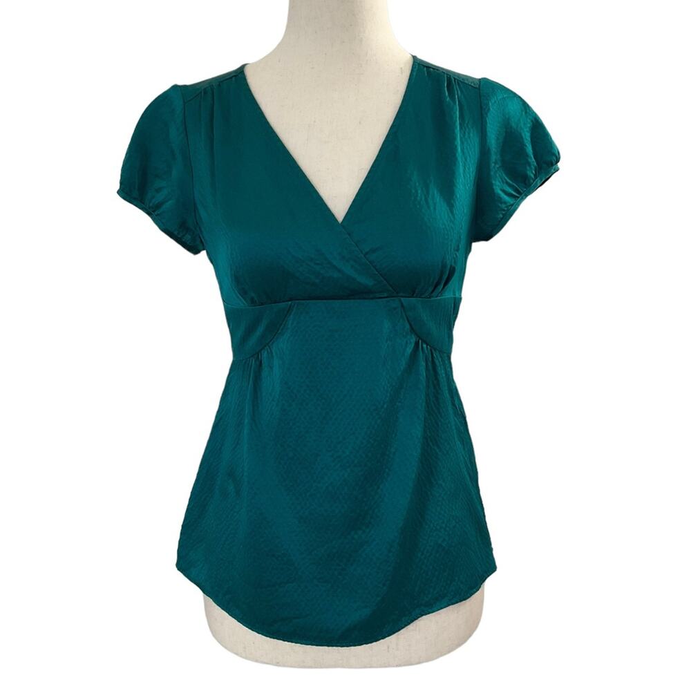 Ann Taylor Women’s Size 0 Petite Blue Top Shirt V Neck #11•4